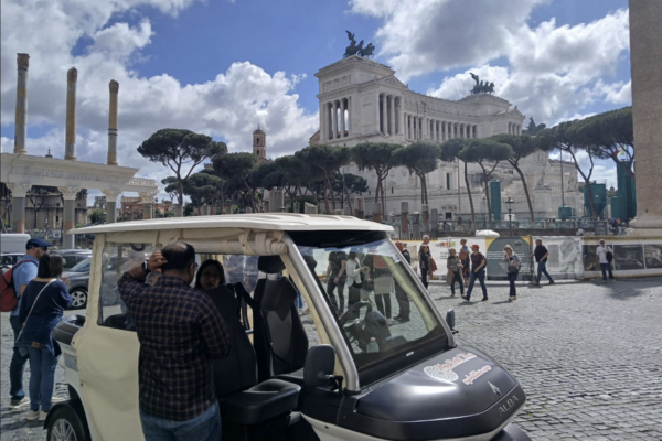 golf-cart-tour-piazza-venezia-roma