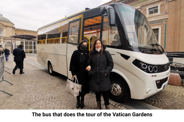 bus-vatican-garden.jpg